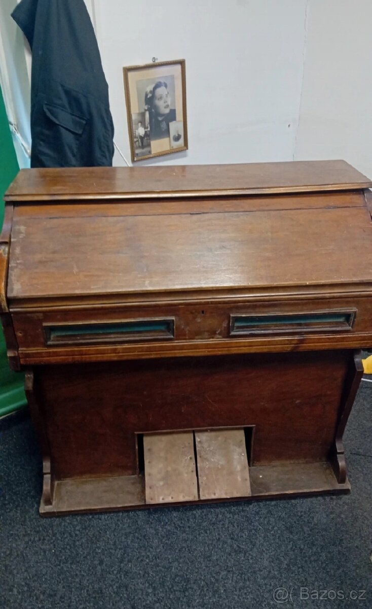 Starodávné harmonium Pajker - 3