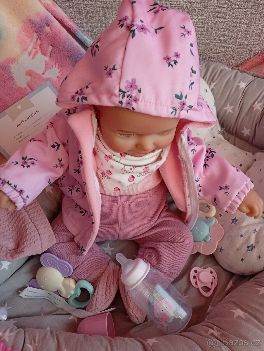 Realistická Reborn panenka usměvavá holčička Maddie - 3