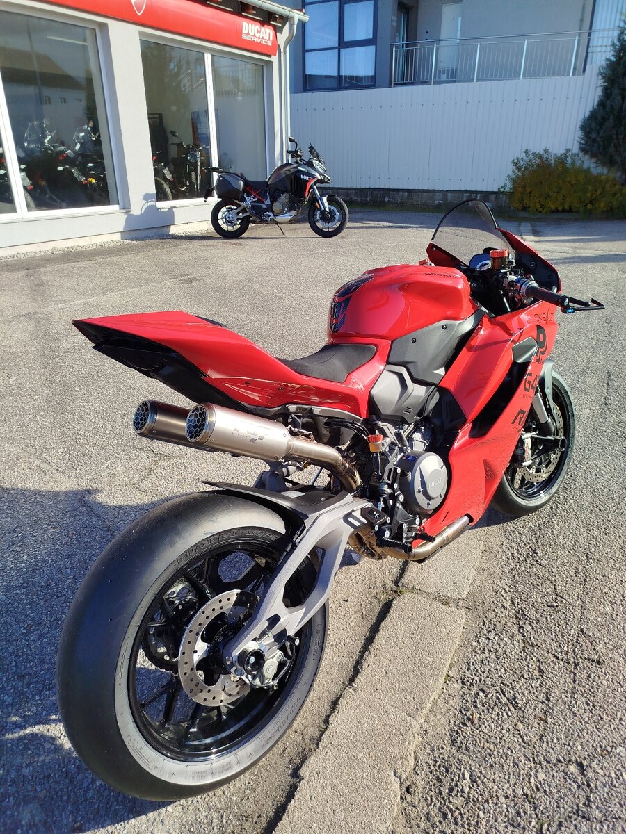 Ducati Panigale V2, 2 810 Km, TO MUSÍŠ VIDĚT - 3