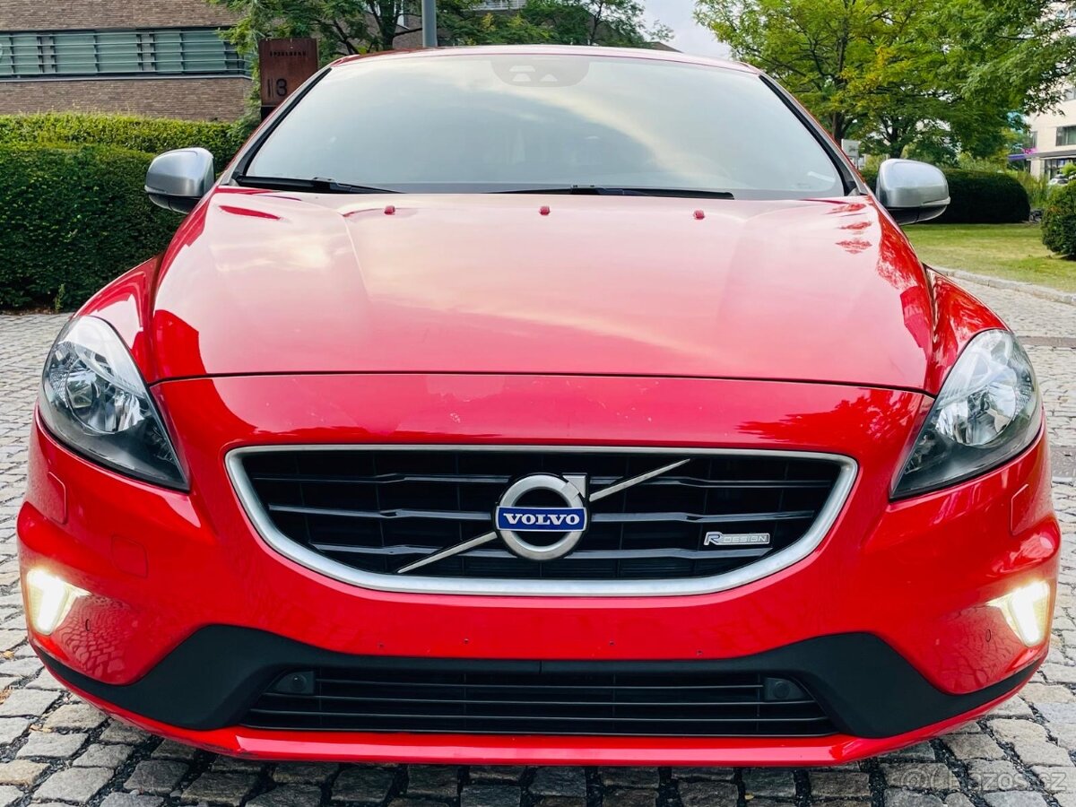 Volvo V40 1.6i T3 110KW R-DESIGN VÝHŘEV KAMERA SERVISKA - 3
