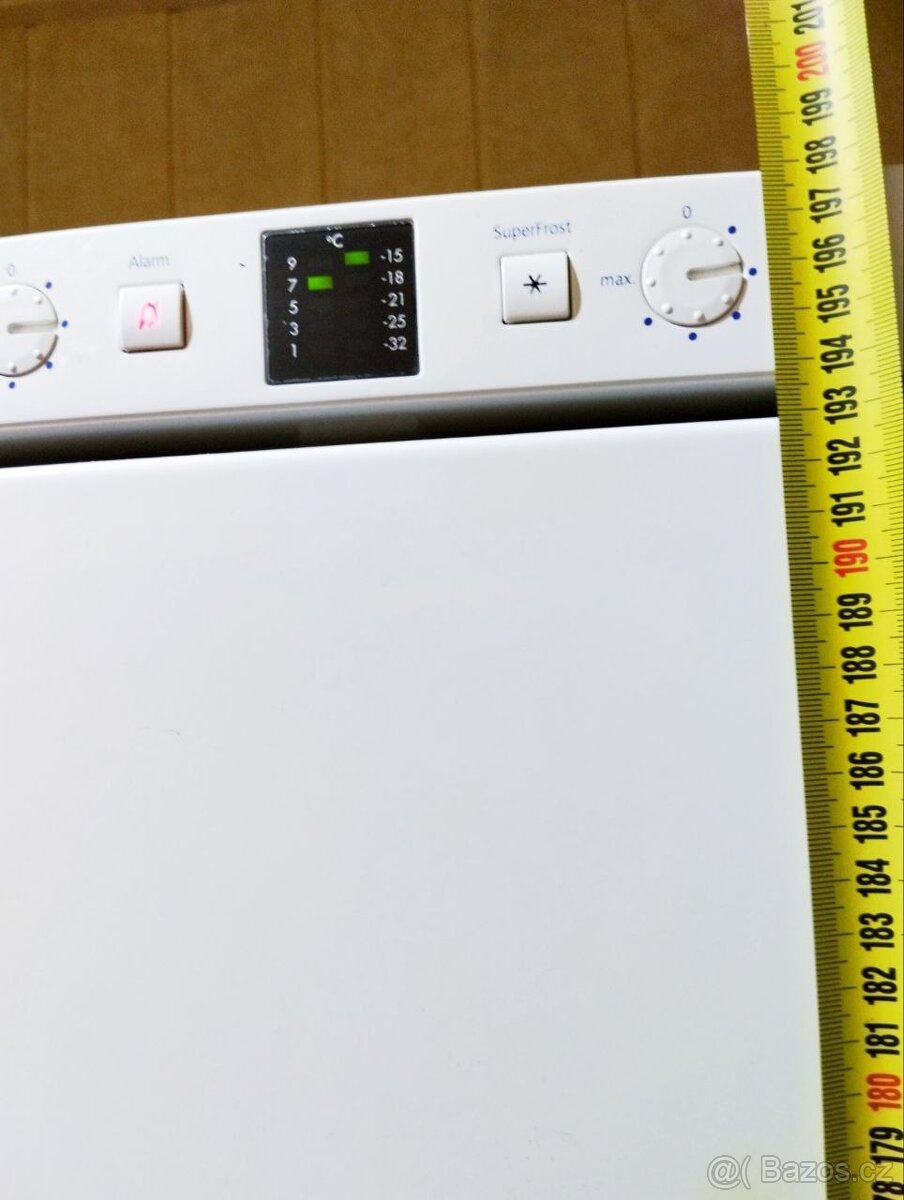 Vysoká lednice 198 cc, Liebherr - 3