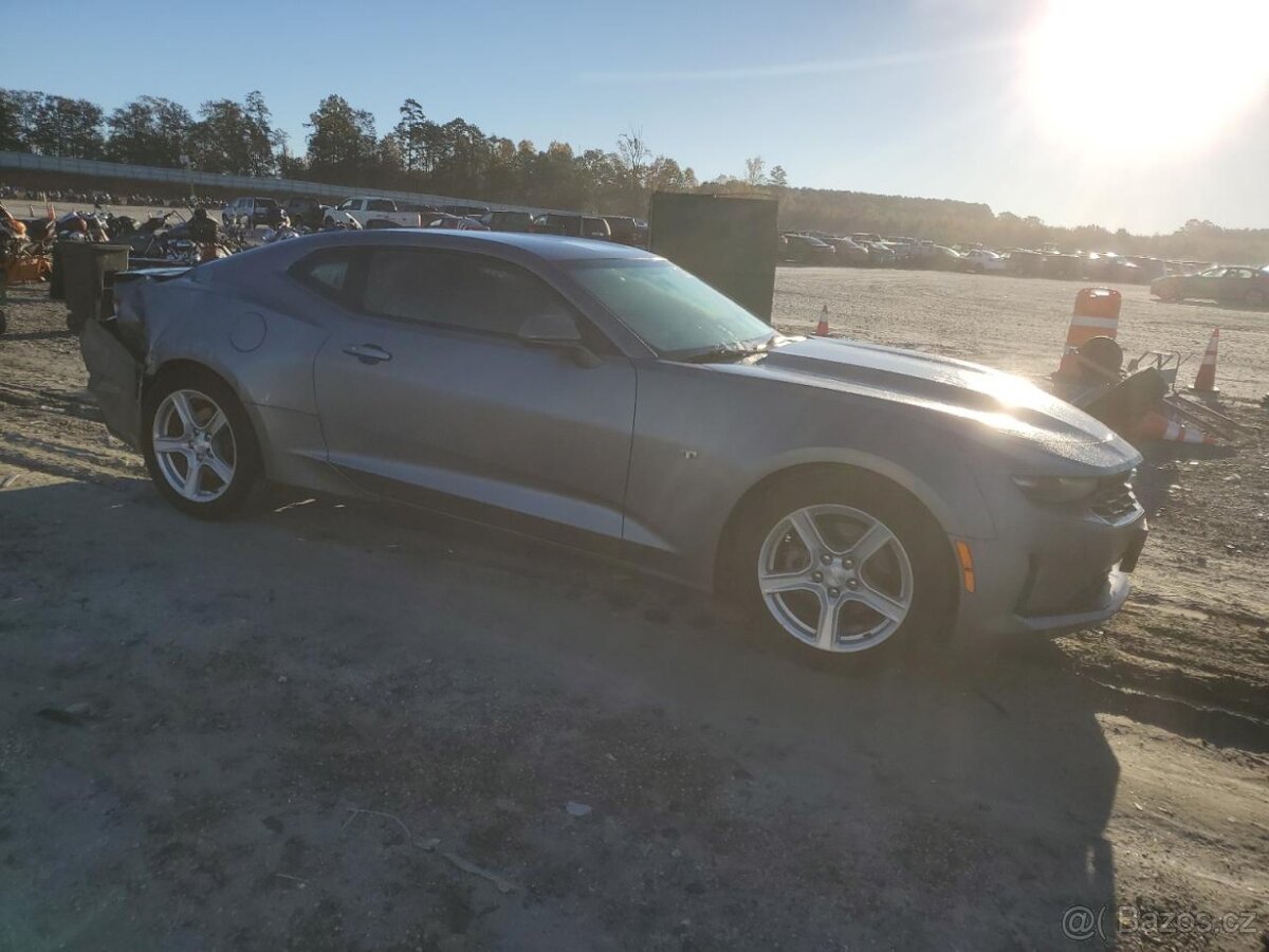 Chevrolet Camaro LS 2020 - 3