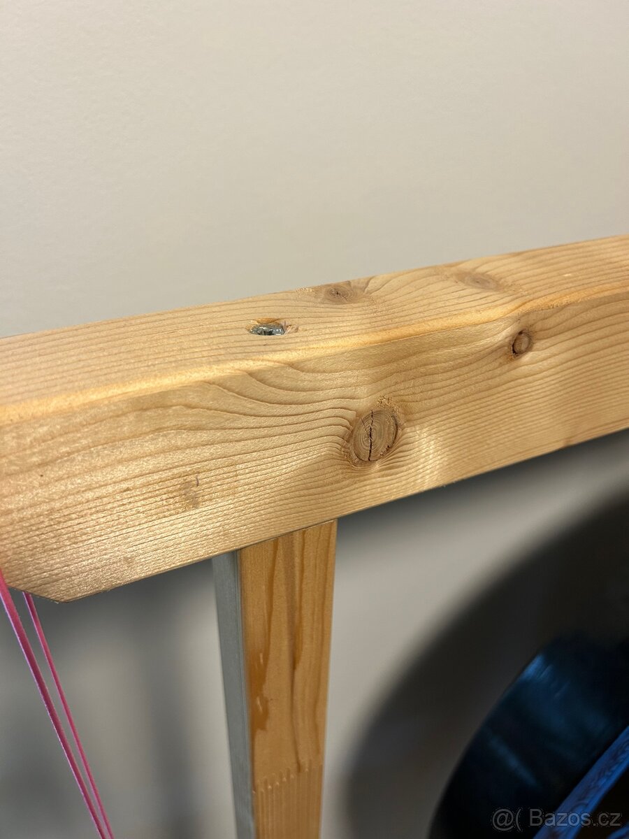 Dřevěný stojan na gong - 3