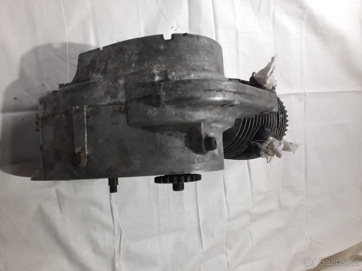 Motor Jawa 250/353 kývačka - 3