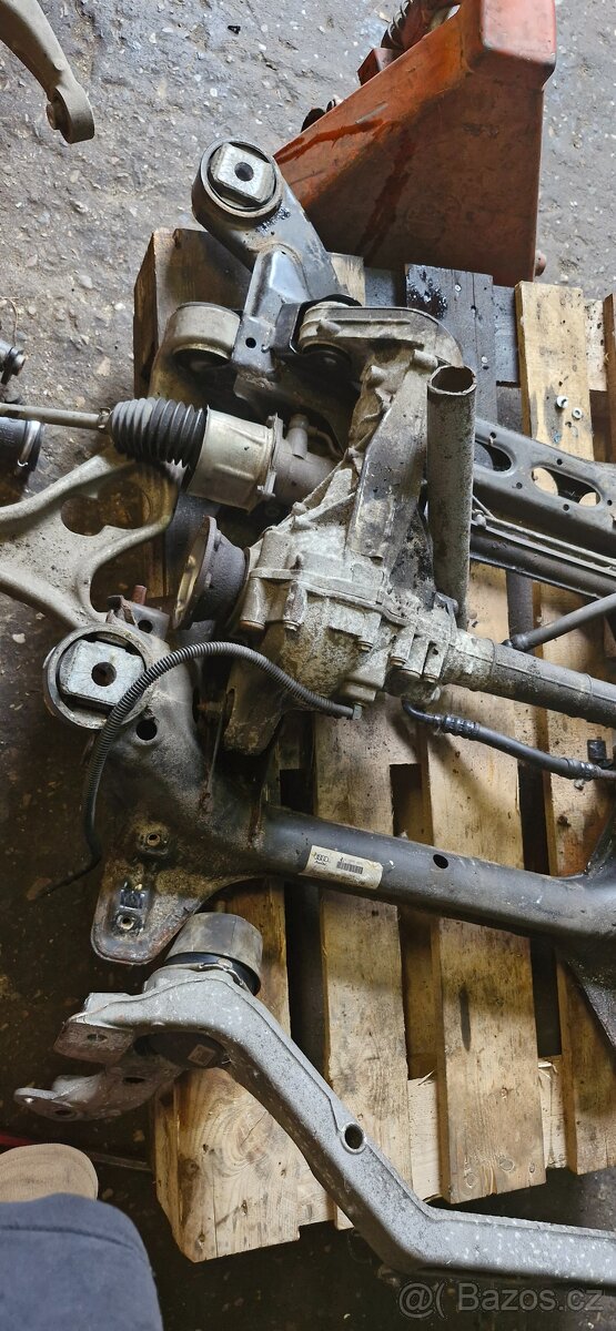 Rizeni tehlice poloosa diferencial audi Q7 4L 4,2 tdi - 3