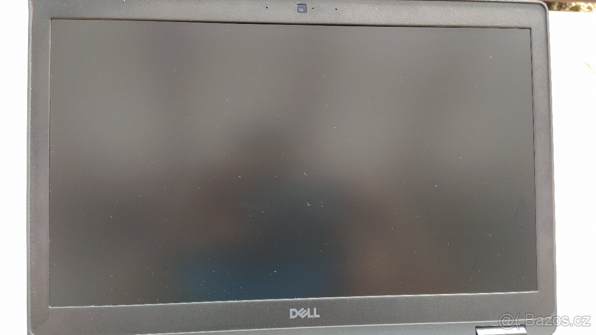 Dell Latitude 5590 - i5, 8GB RAM, SSD 256GB - 3