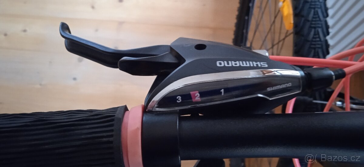 DÍVČÍ HORSKÉ KOLO CORE 26 - 3