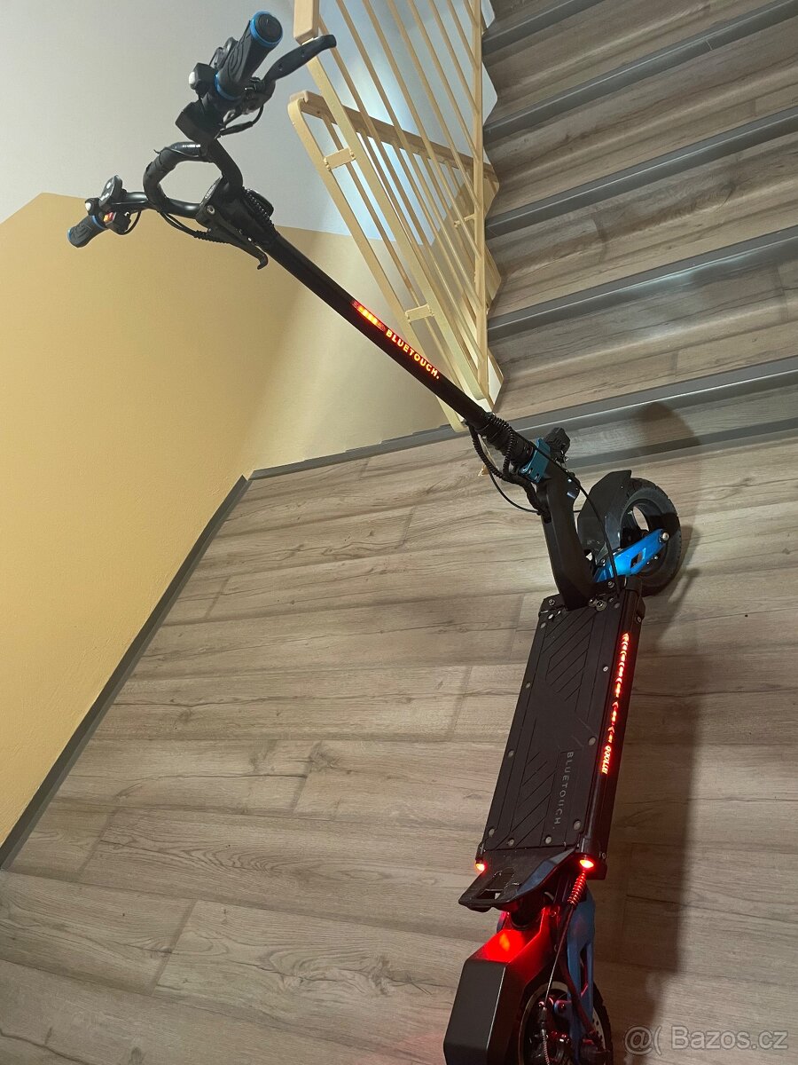 Elektrokoloběžka - 3