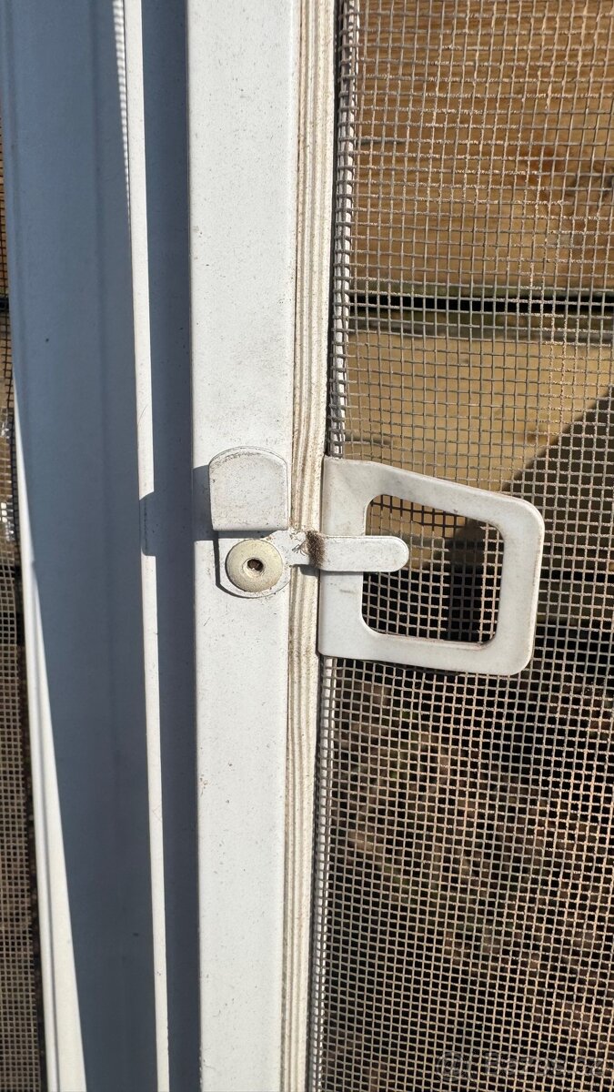 2x sítě proti hmyzu na plast okna - 3