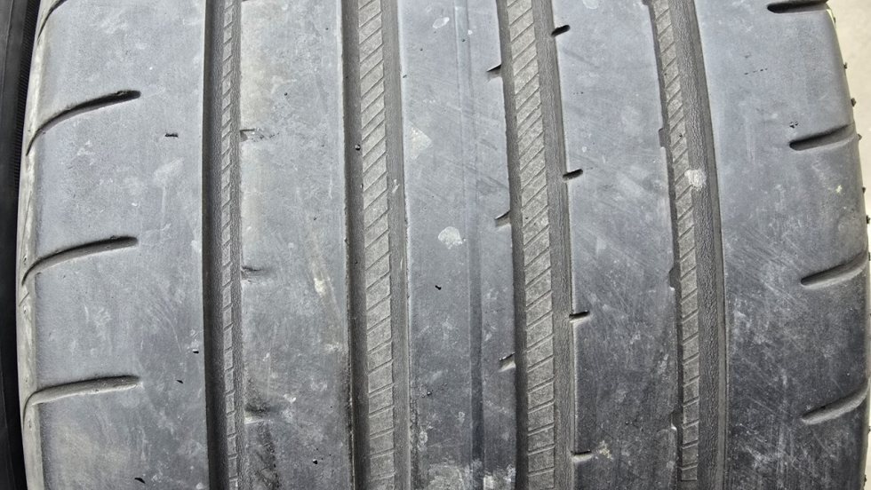 Letní pneu 245/45/18 Good Year - 3