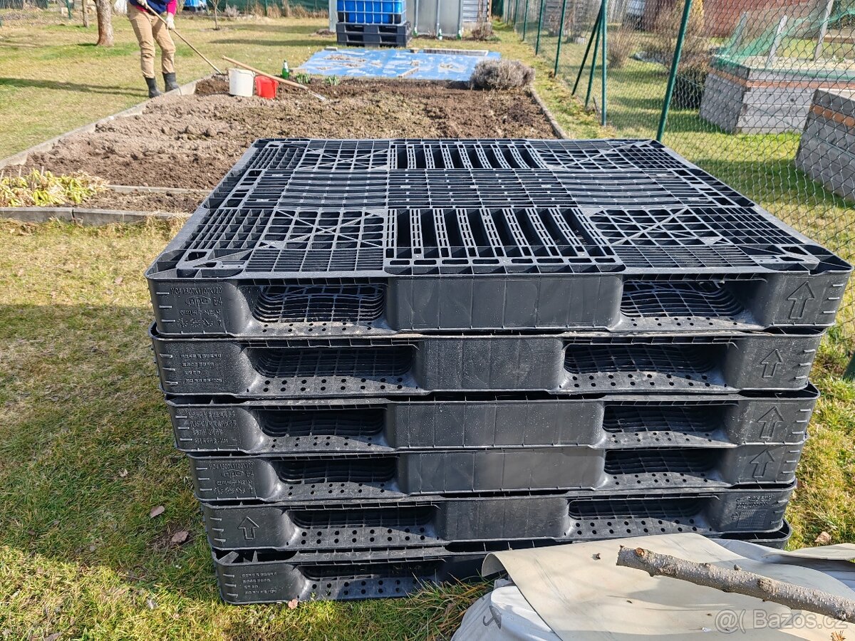 Plastové palety - 3