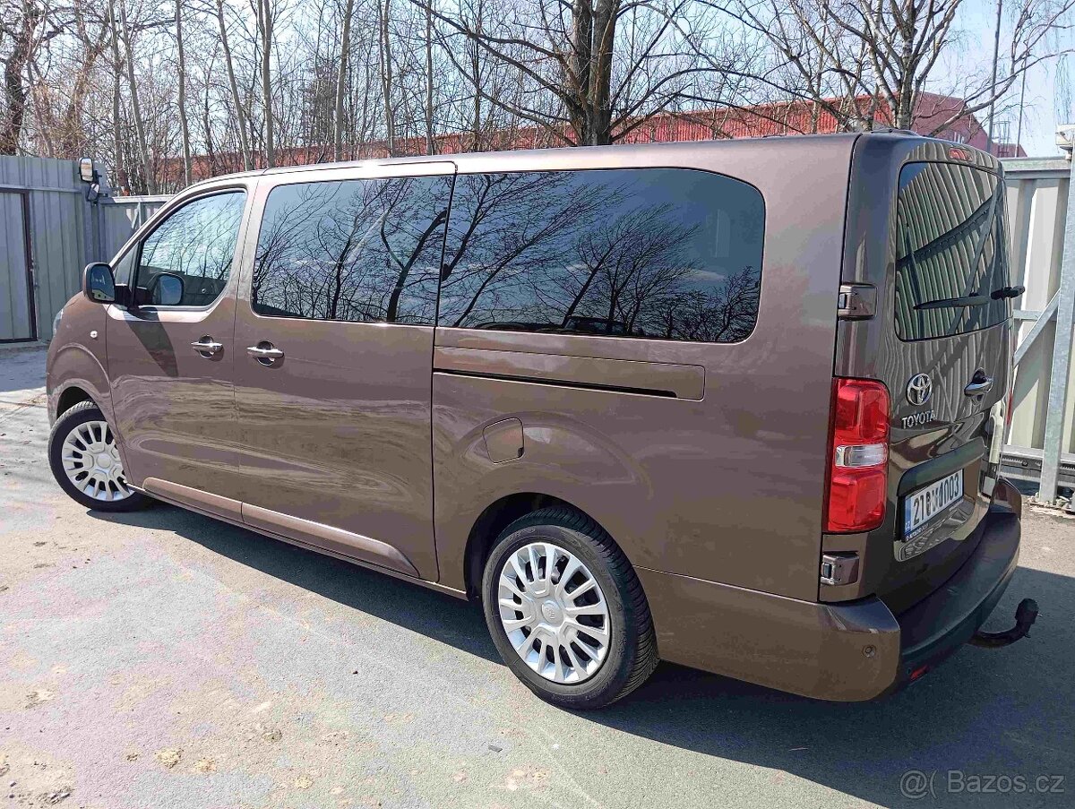 Proace Verso 130kW - 8st aut - 8 míst - 3