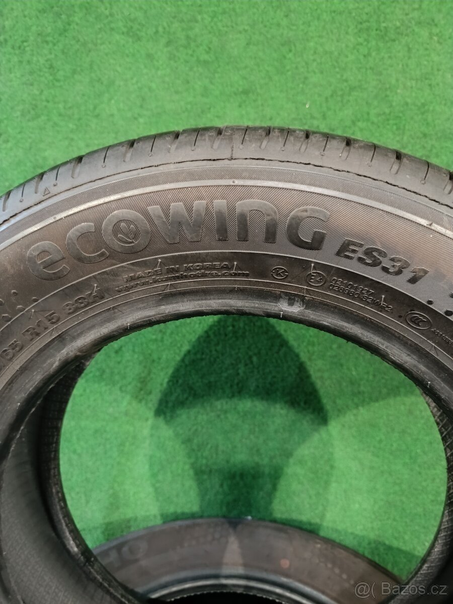 4ks letni 185/65/15 Kumho - 3