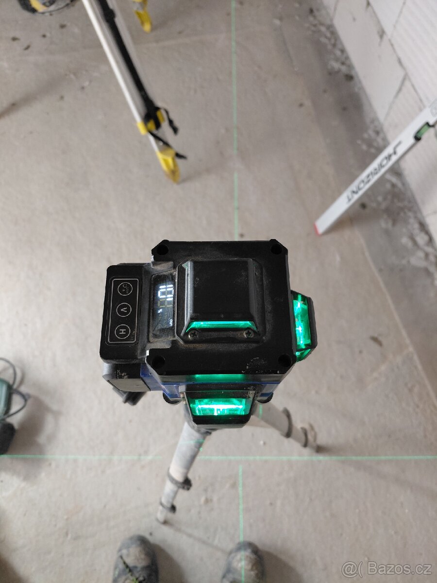 Samonivelacni laser 16 linek - 3