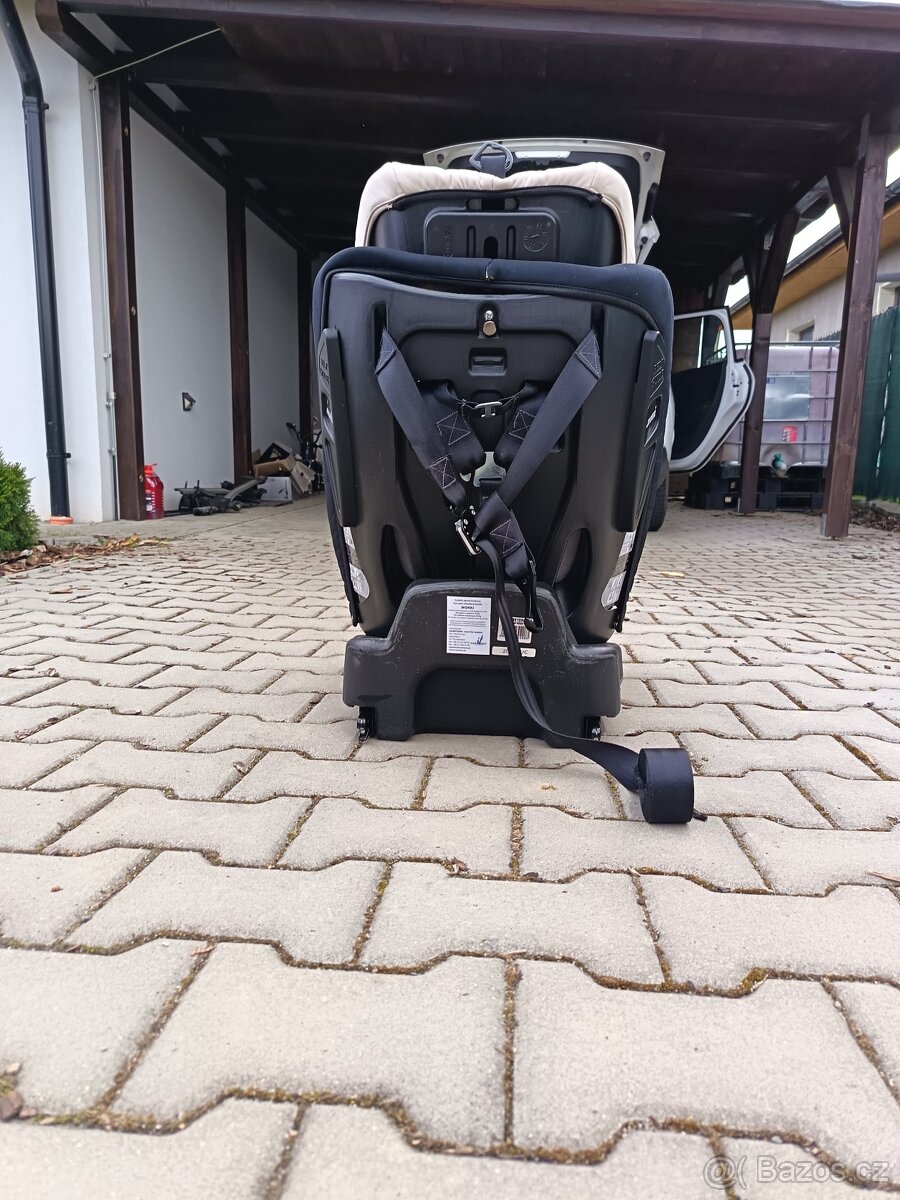 Dětská otočná autosedačka Caretero Mokki - 3