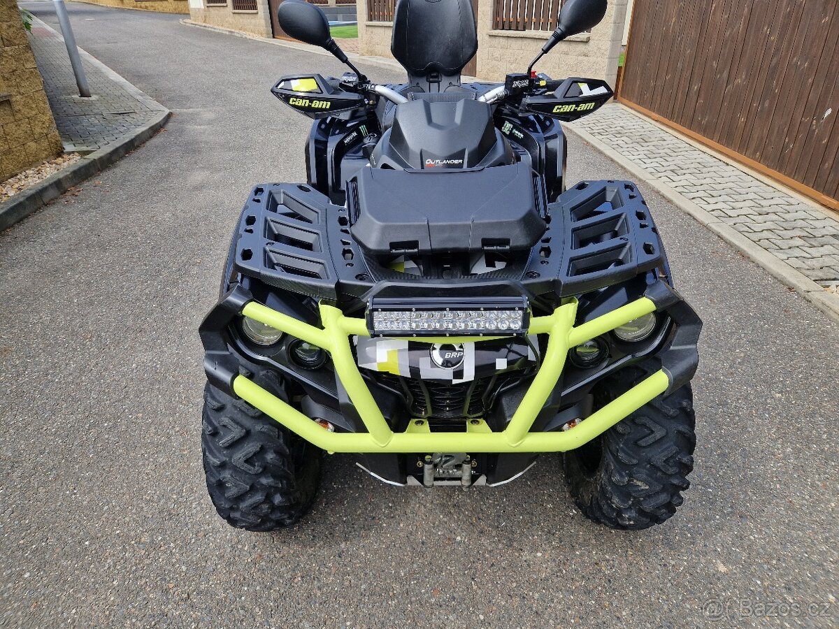 Can Am Outlander Max 1000R