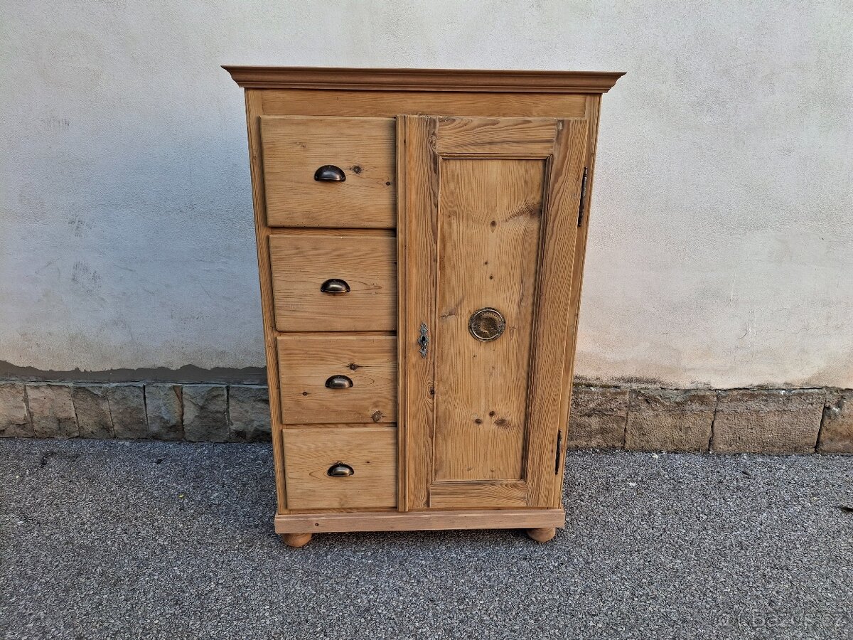 STAROŽITNÁ CHLEBOVKA PO ODBORNÉ RENOVACI - 3