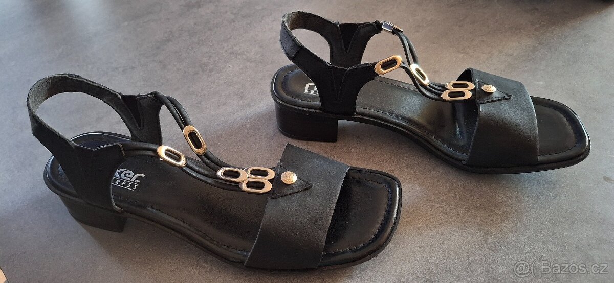 Dámské sandály Rieker 62653-00 černé - 3