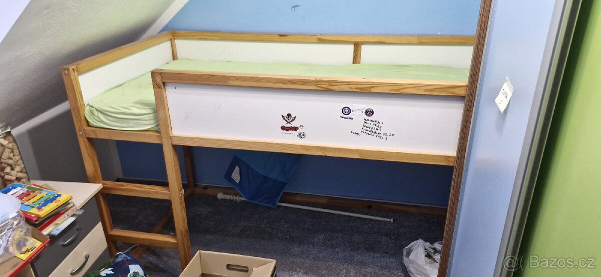 Prodám použitou dřevěnou IKEA palandu. - 3