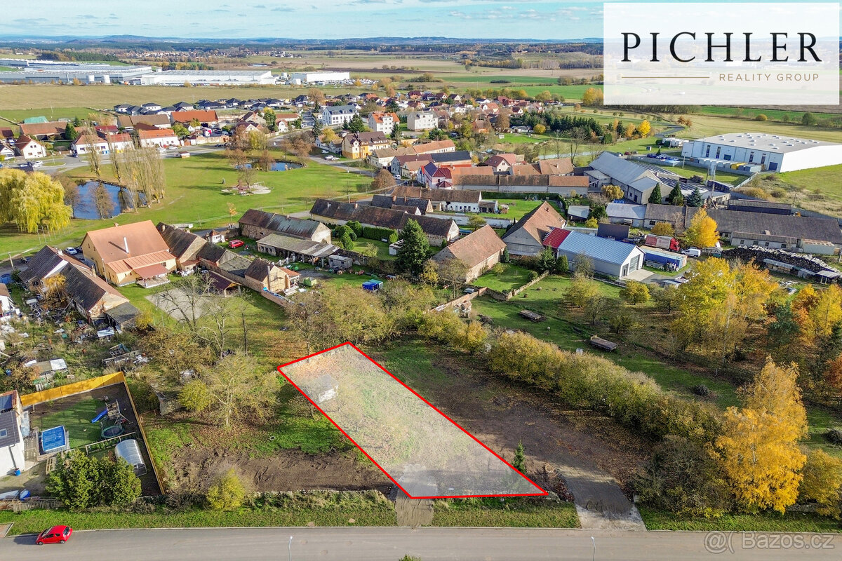 Prodej stavebního pozemku 759 m² - 3