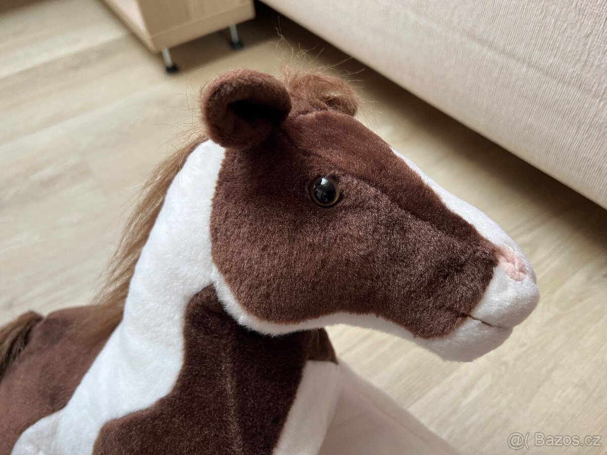 Kůň plyšový ležící, konik - 3