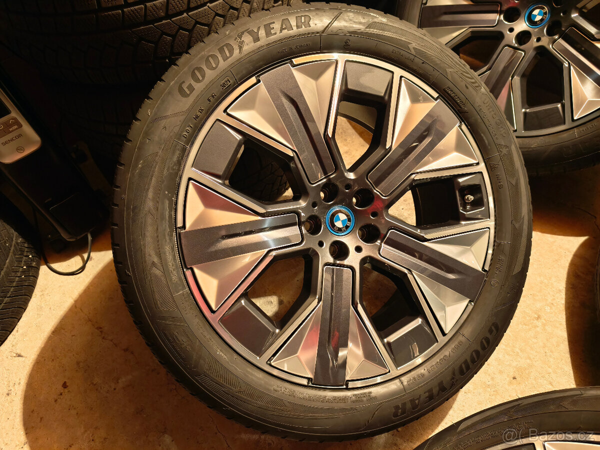 BMW iX (I20) - originál 21" alu so zimnými pneu - 3