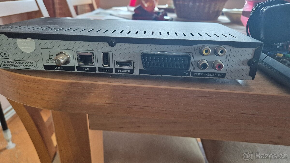 Satelitní přijímač TechniStar SIR - 3