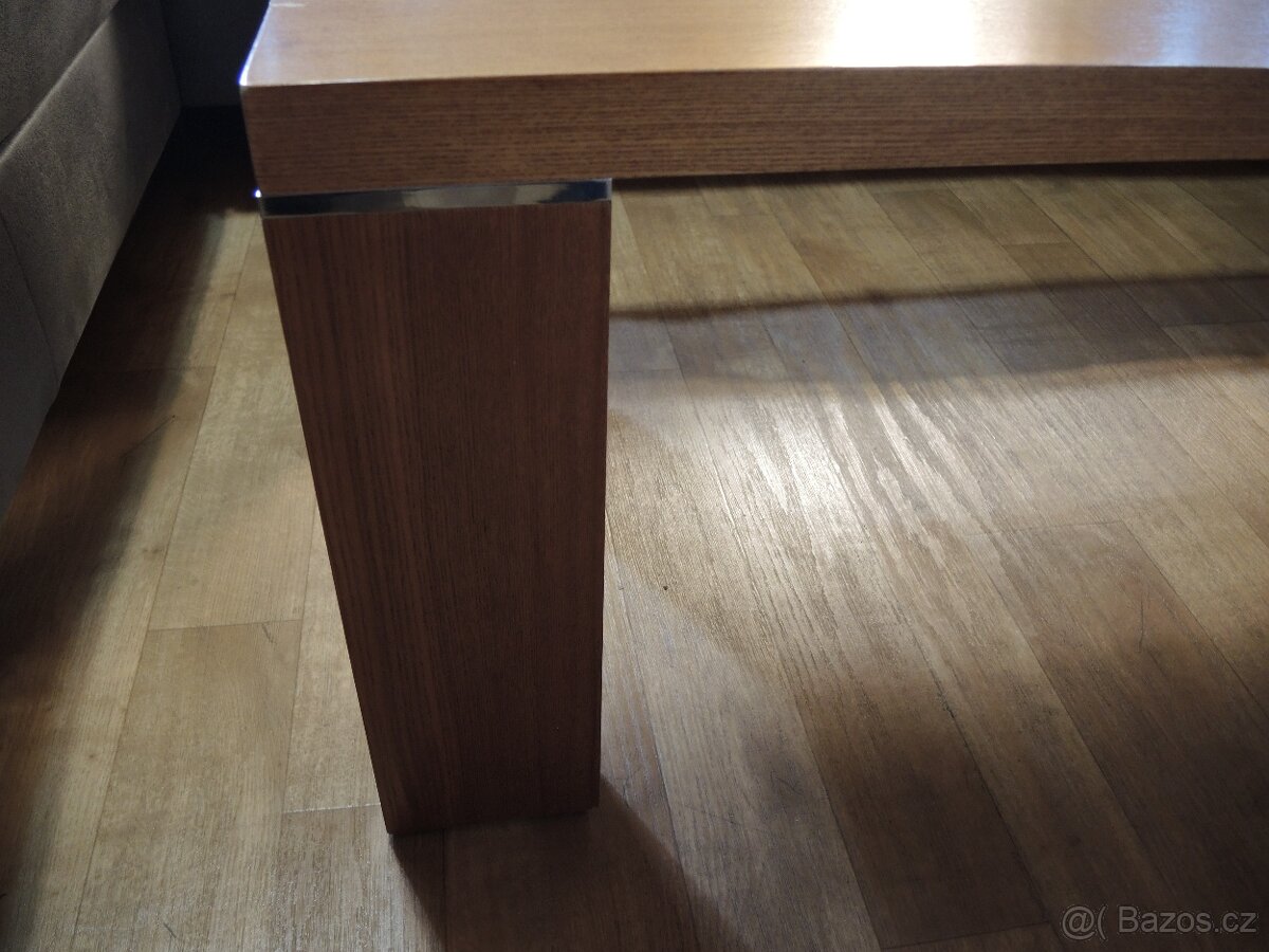 Prodám konferenční stolek. - 3