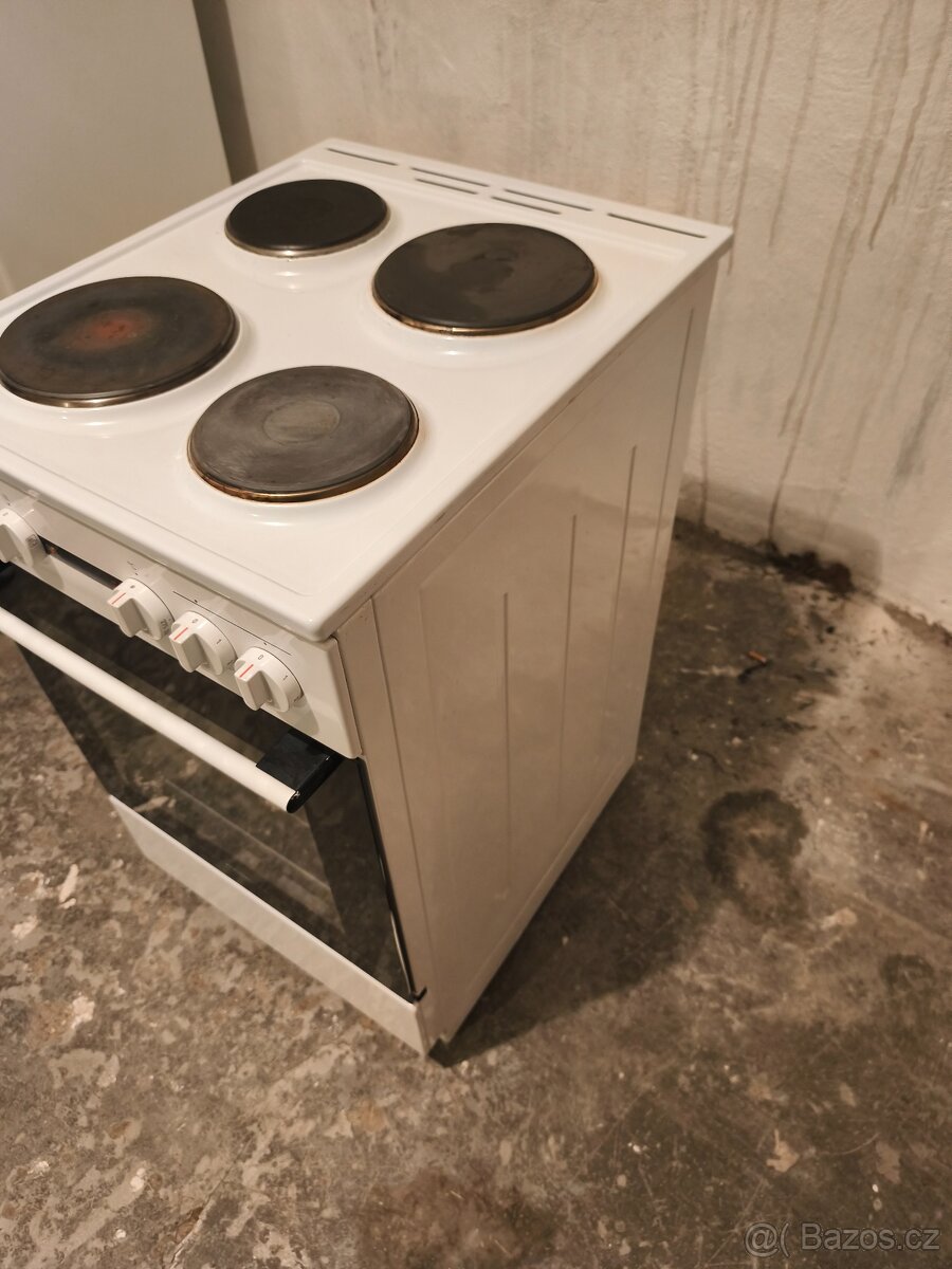 Sporák elektrický Mora - 3