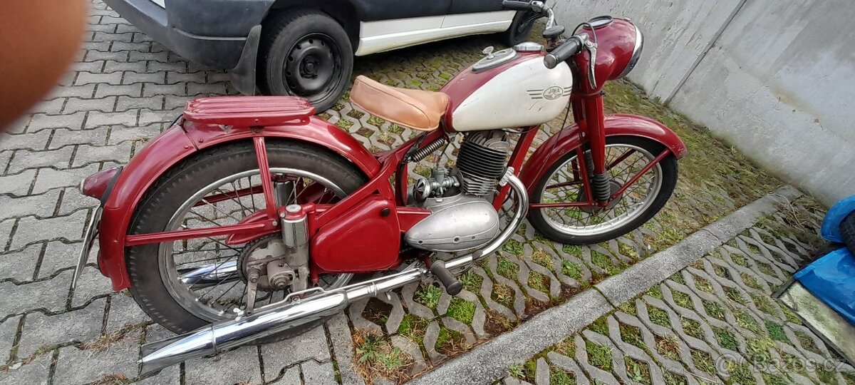 Jawa 250 perák - 3