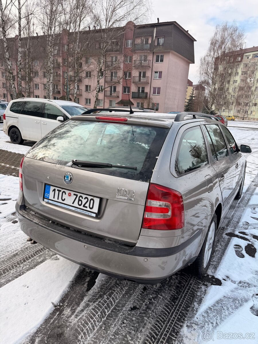 Škoda Octavia II - 3