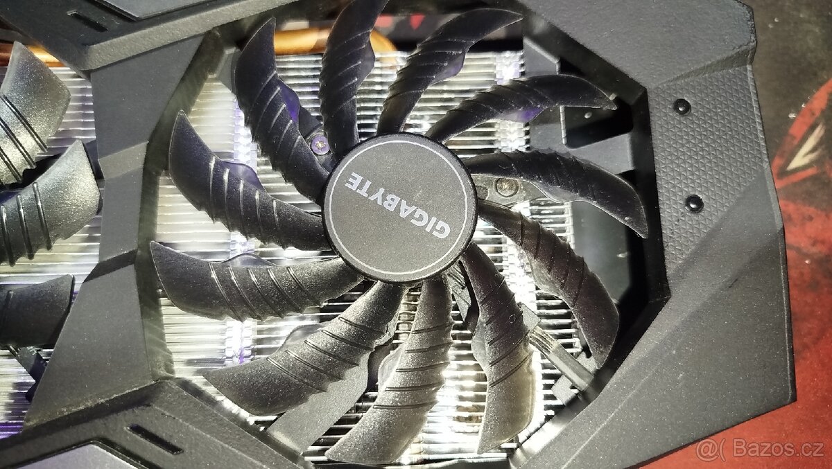 GIGABYTE GeForce RTX 2060 OC 6GB - 3