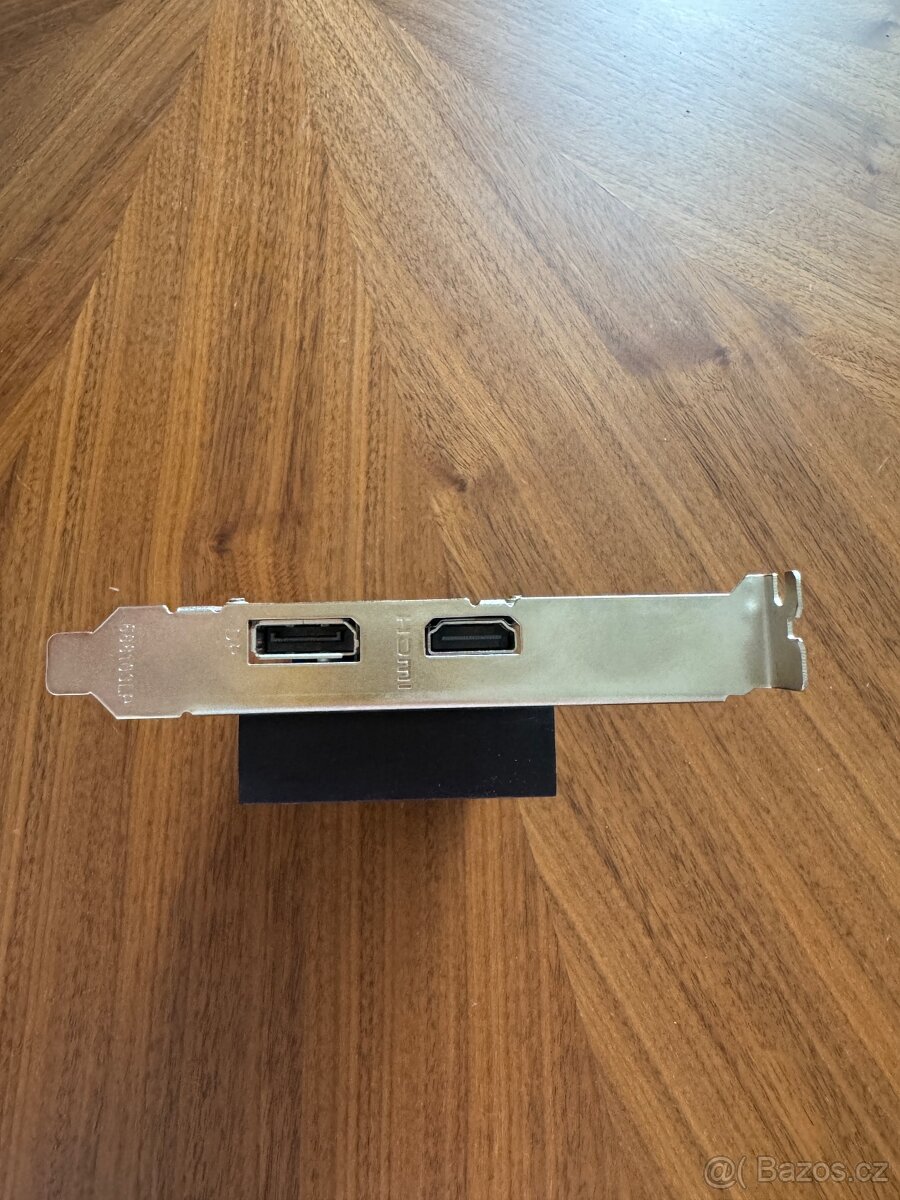 Nvidia GeForce GT 1030 grafická karta - 3
