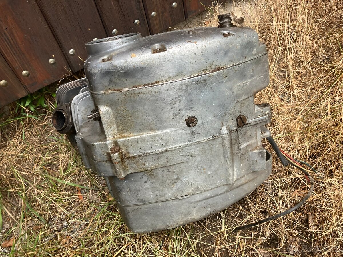 Čz 125/476 Oilmaster pěkný motor - 3