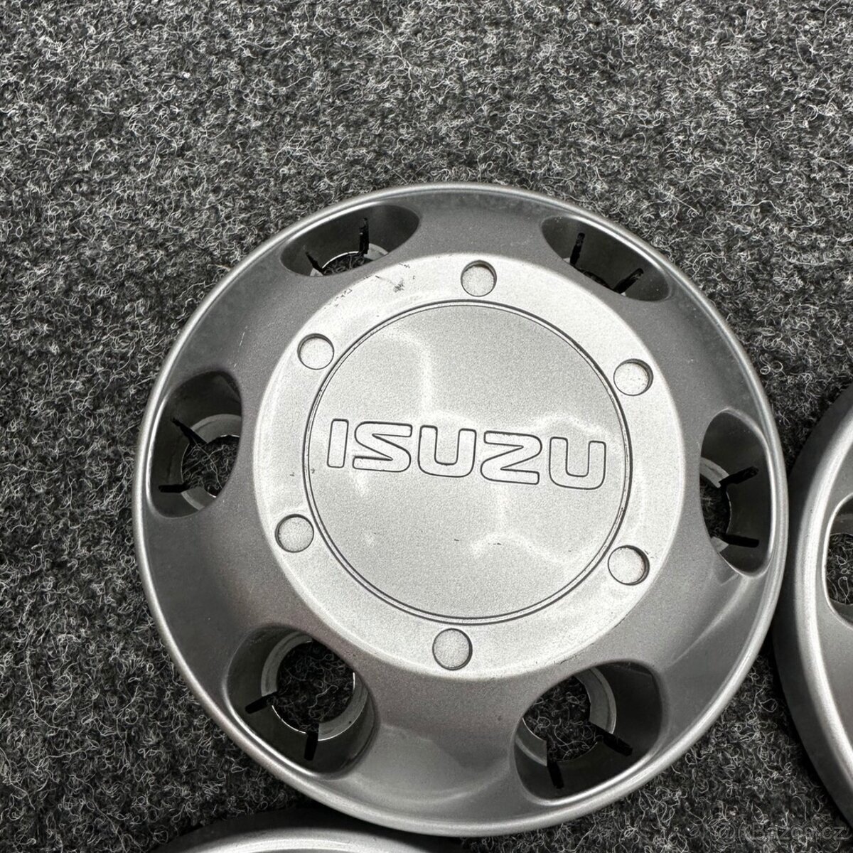 Poklice Isuzu D-Max 2 6x139,7 - 3