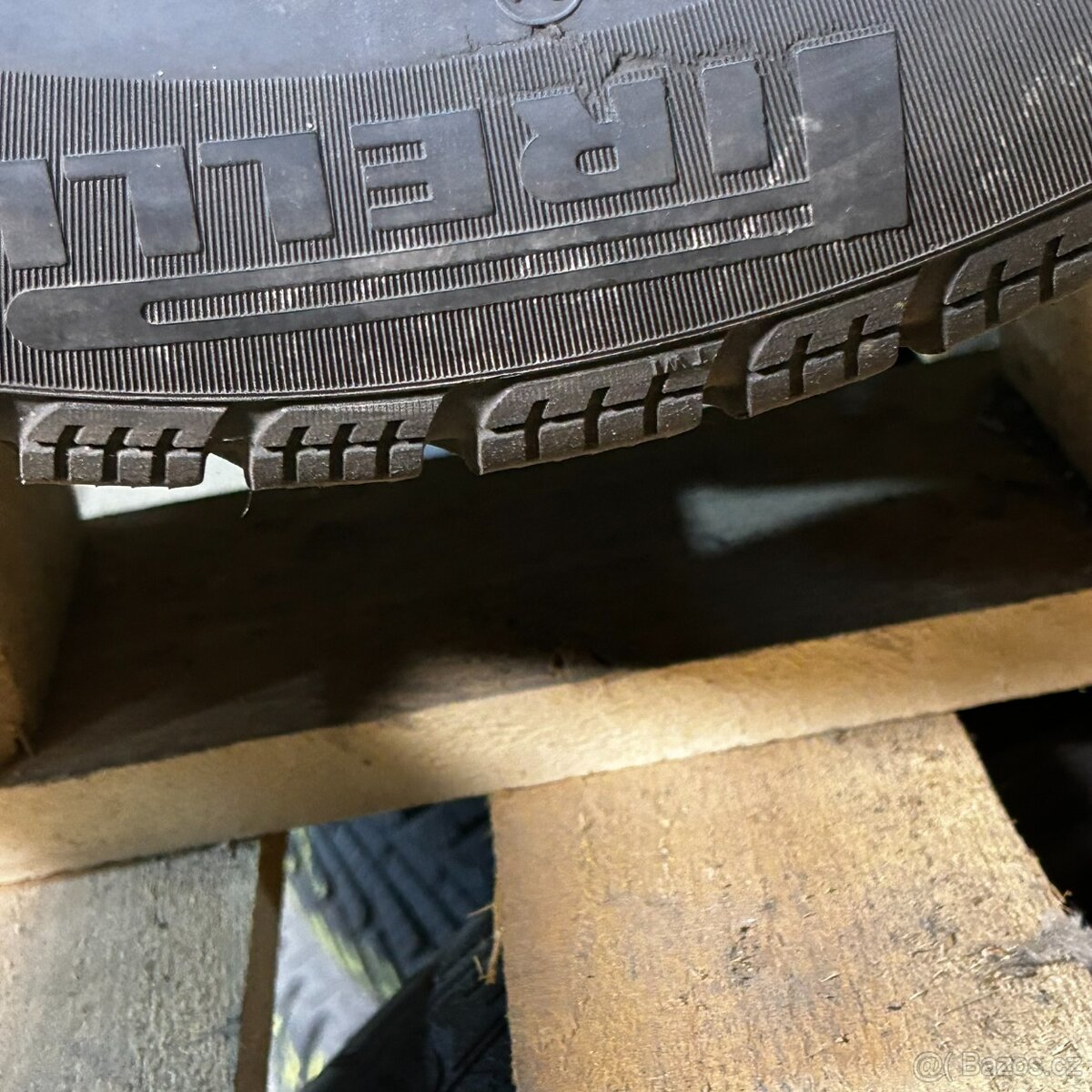 Zimní pneu 175/65 R15 84T Pirelli 6,5mm - 3