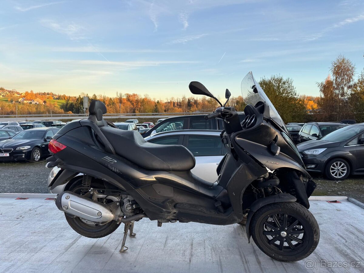 Piaggio mp3 300 LT m64 - 3