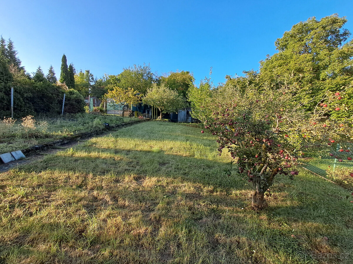 Prodej zahrady 496m2 Roudnice nad Labem - 3