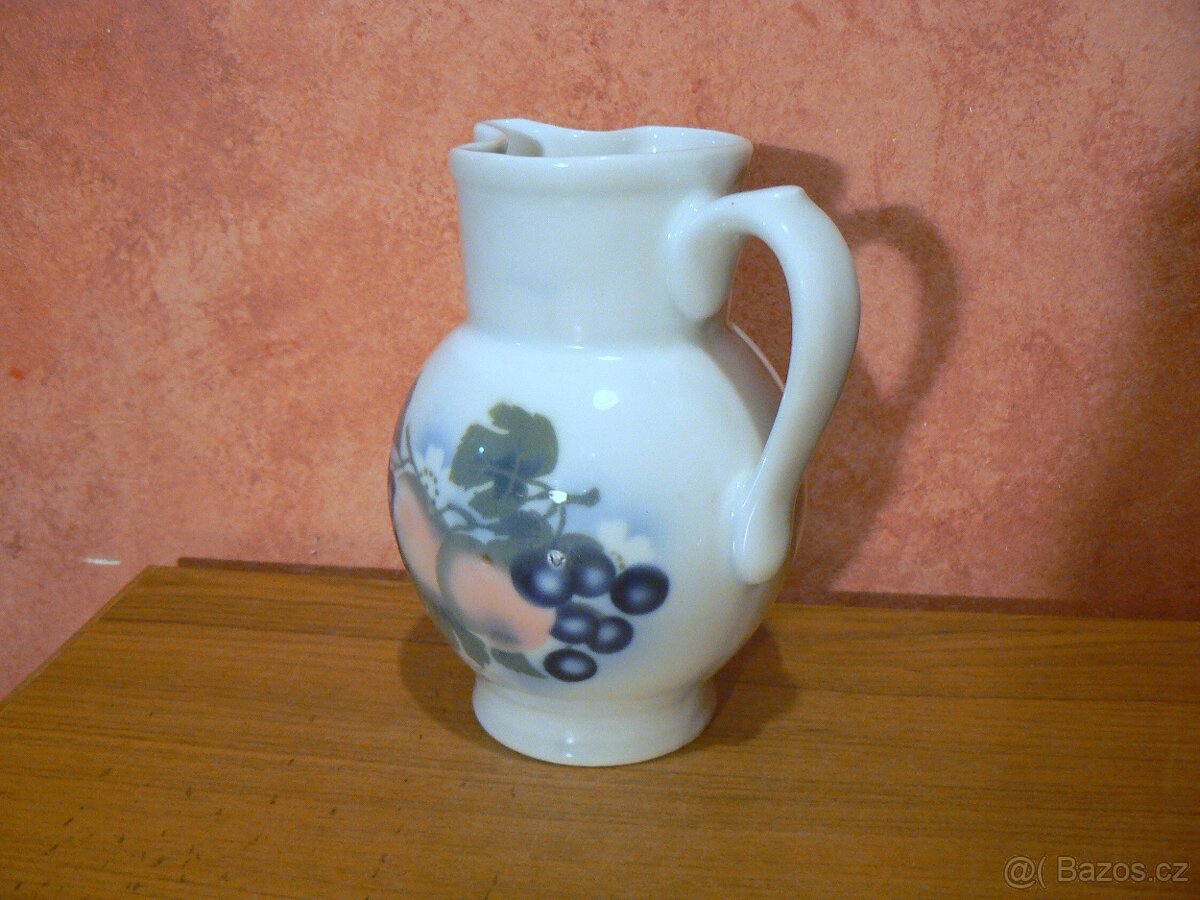 starý džbán-jablko-hrozno - 3