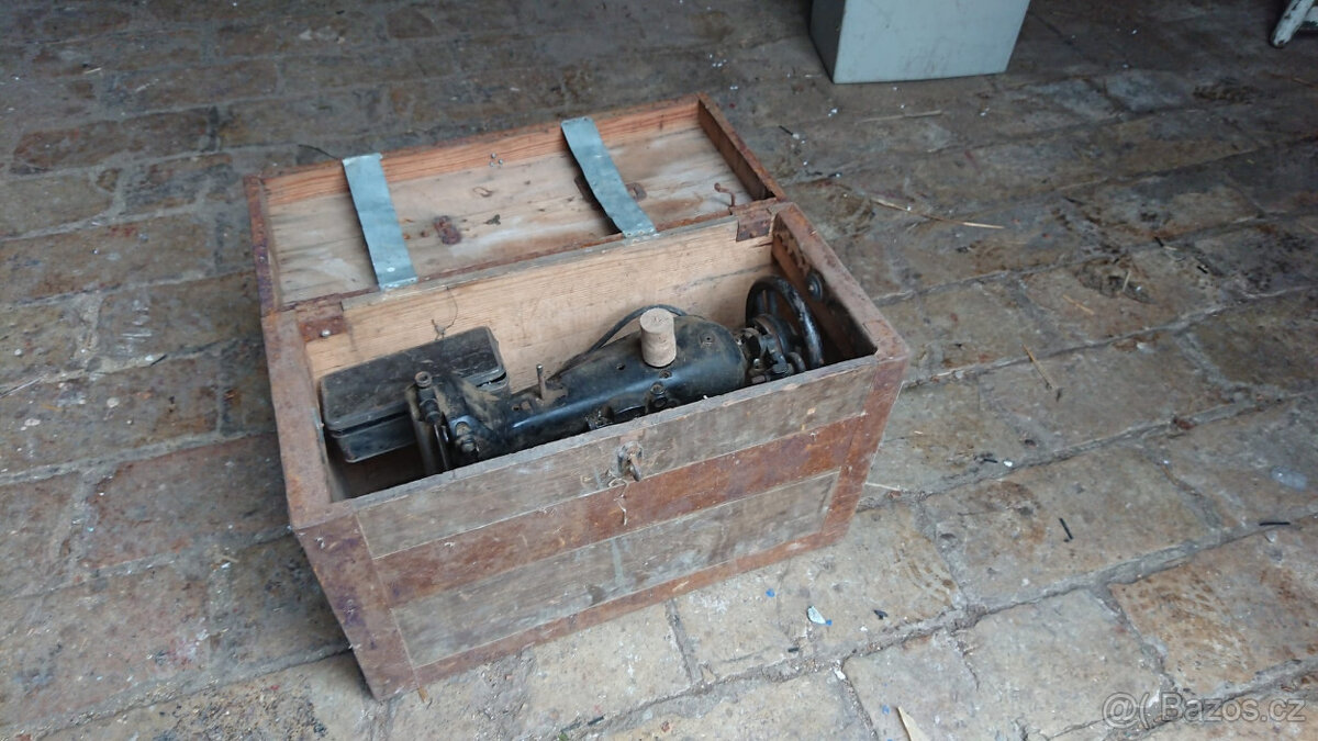 Sici stroj Pfaff 130 - 3