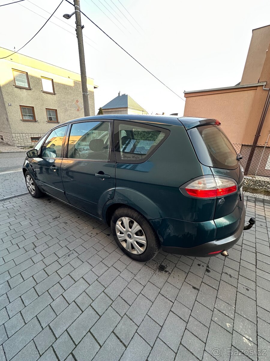 Ford S-Max 2.0TDCi manuál 6kvalt - 3