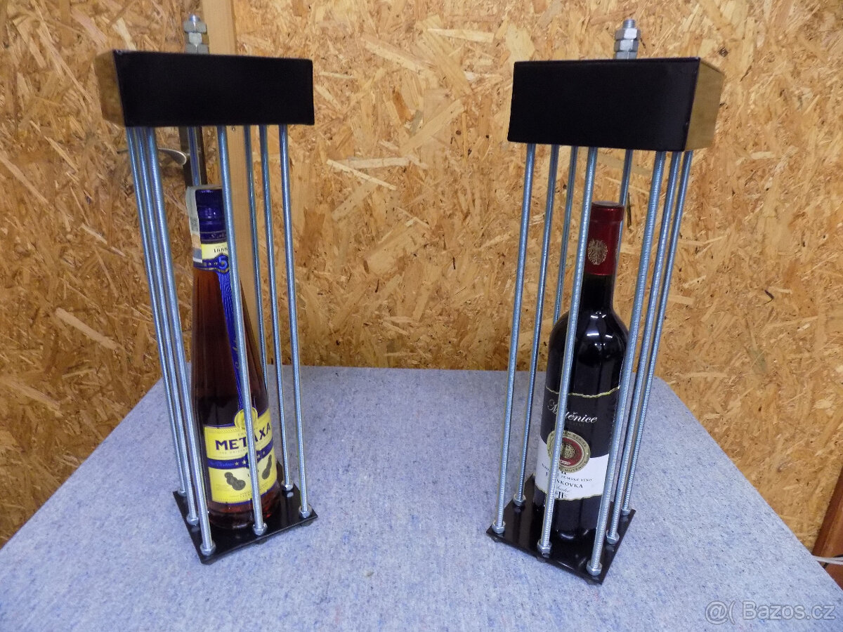 Láhev v kleci - 3