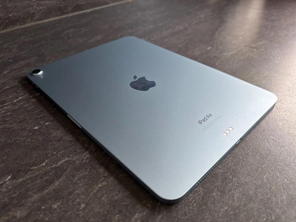 Apple iPad 11" M2 (2024) 128GB - 3