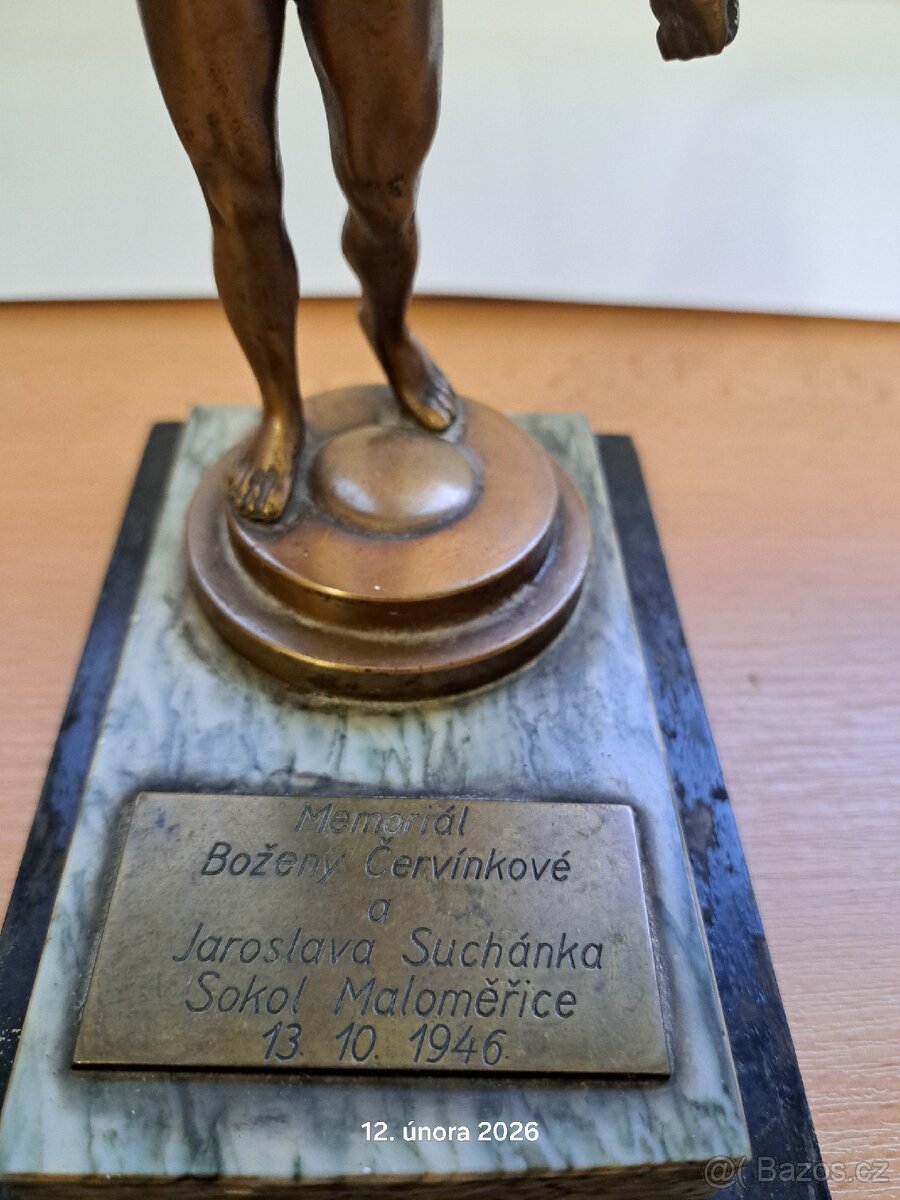 Bronzová soška - 3