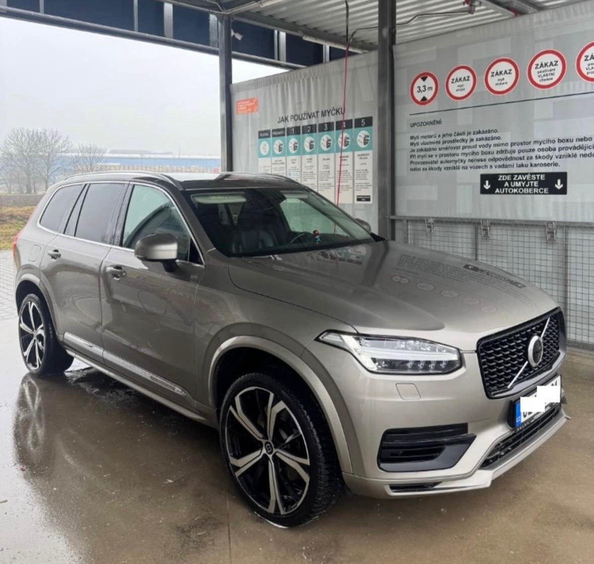 Volvo XC90 T8 223kW - 3
