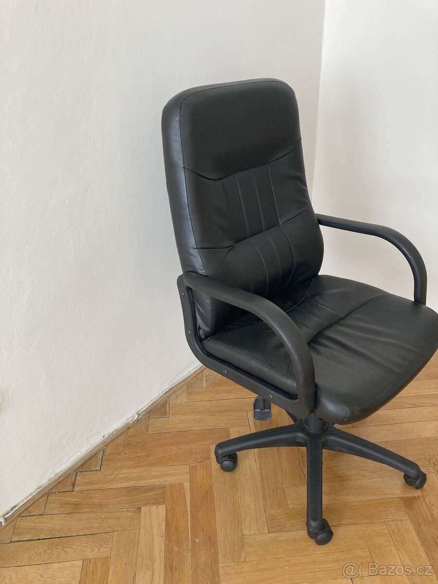 Prodám kancelářské křeslo - 3