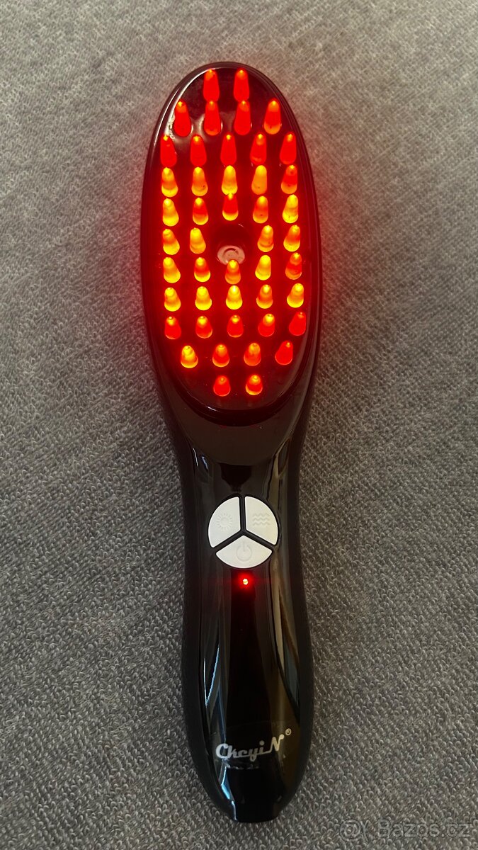 LED masážní kartáč s dávkovačem oleje - 3