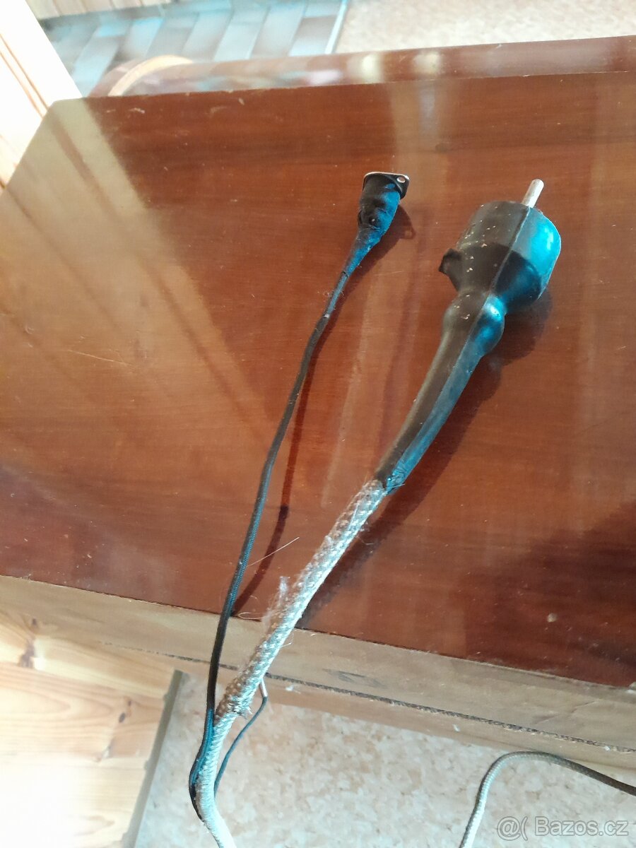 STAROŽITNÝ SKŘÍŇKOVÝ GRAMOFON SUPRAPHON S17 - 3