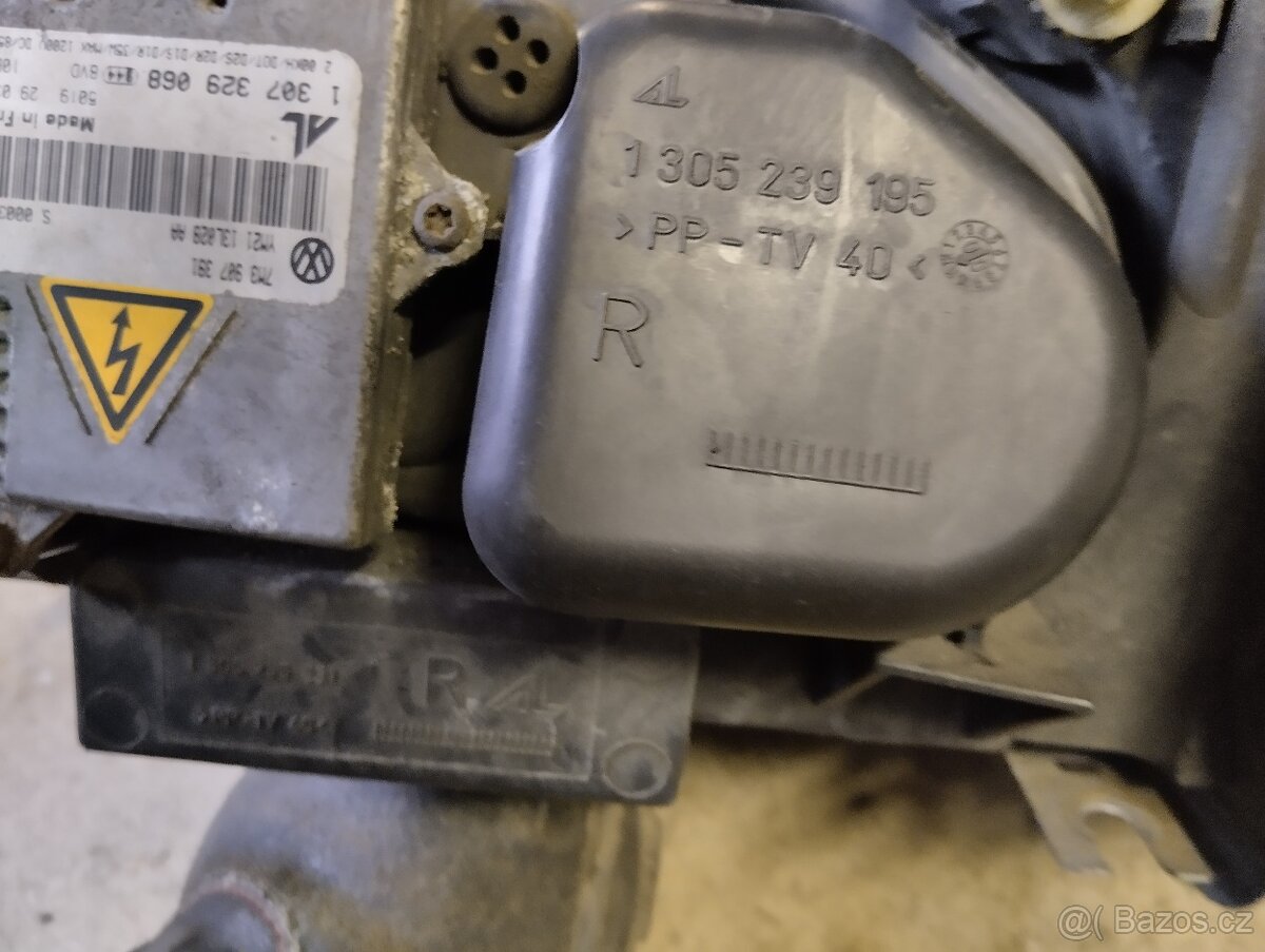 Alhambra přední světla - 3