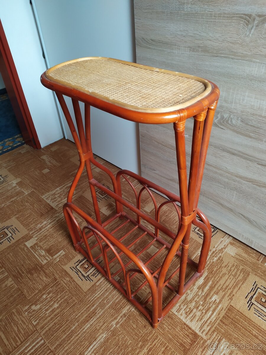 Ratanový stojan na noviny s odkládací deskou - 3